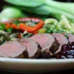 Gebratener Rehruecken mit Pak Choi Gem&uuml;se
