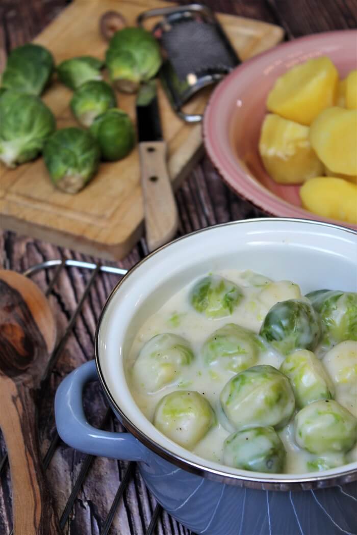Rosenkohl mit kartoffeln - die frau am grill