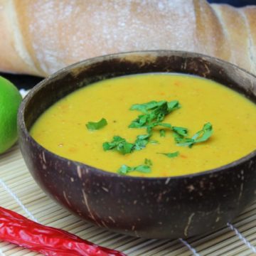 Rote Linsensuppe mit Kokosmilch - die frau am grill