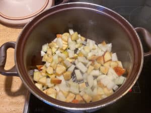 aepfel und zwiebeln im schmalz anduensten