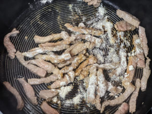 angebratenes geschnetzeltes mehlieren