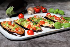 auberginen pizza - rezept - die frau am grill