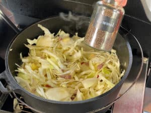 bayrisch-kraut-mit-speck-zubereitungs bild 9