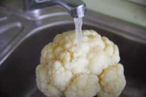 blumenkohl schnitzel zubereitung schritt 3