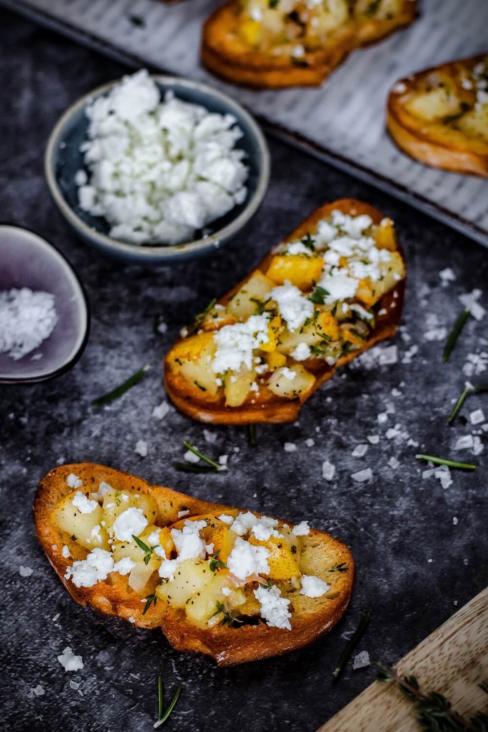 bruschetta mit birnen