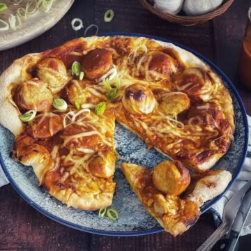 currywurst pizza 1