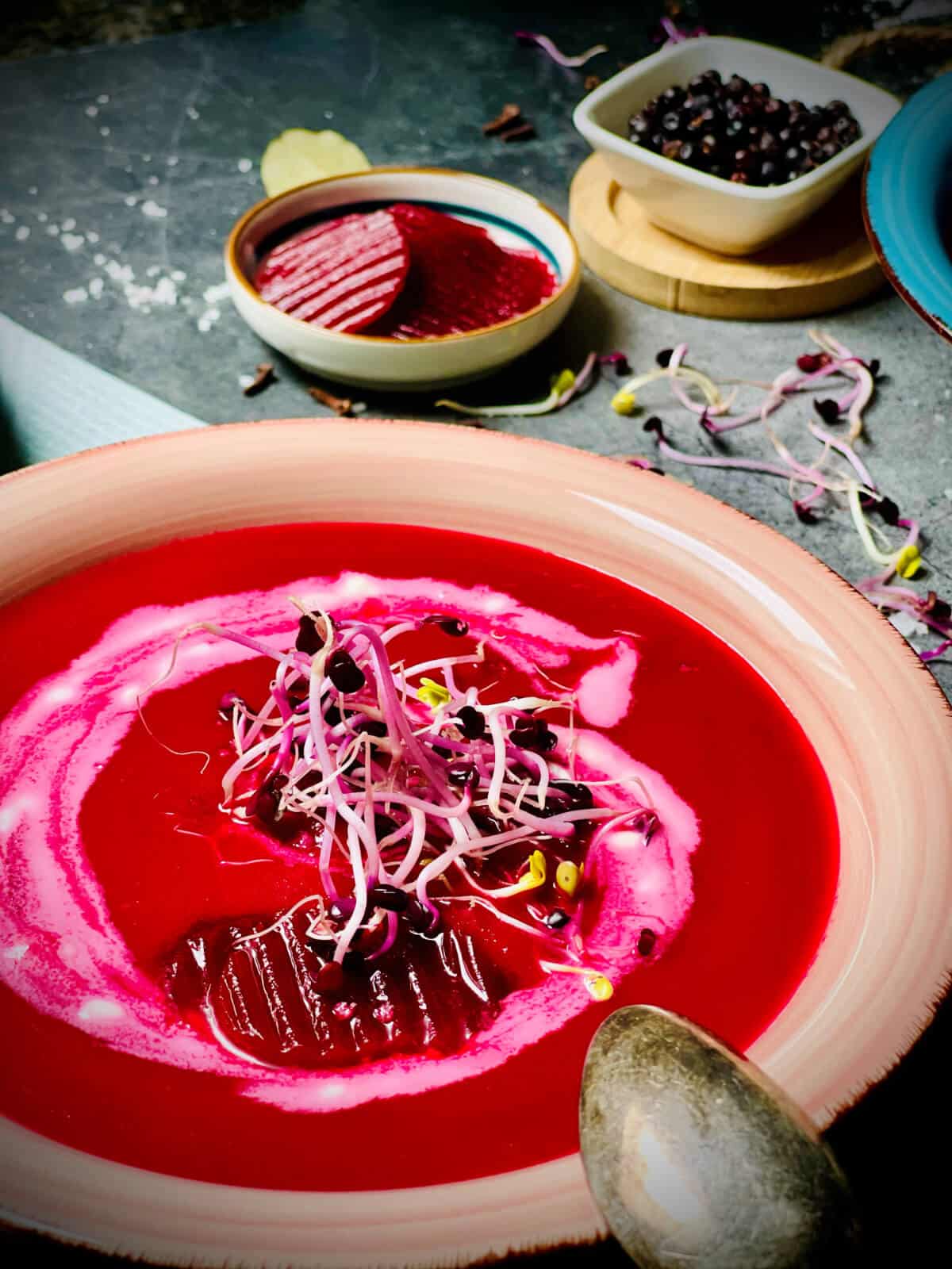 einfache rote beete suppe