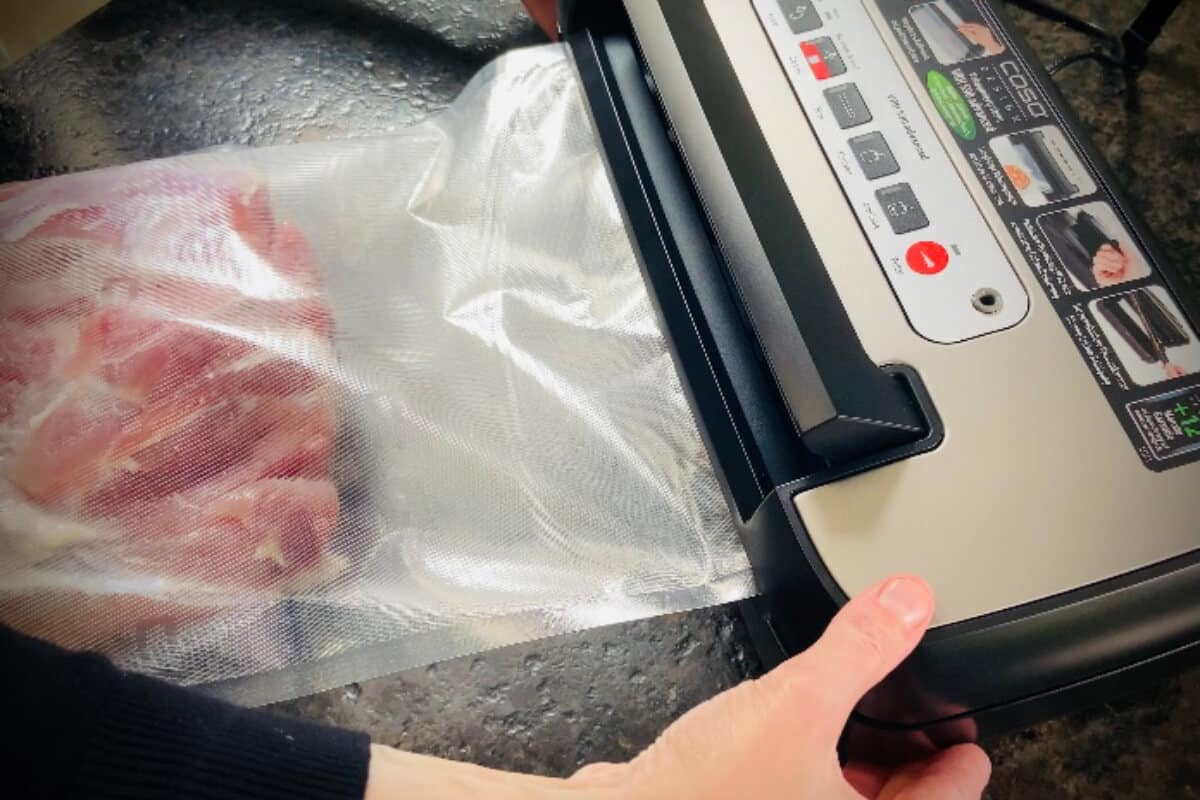 fleisch wird vakuumiert
