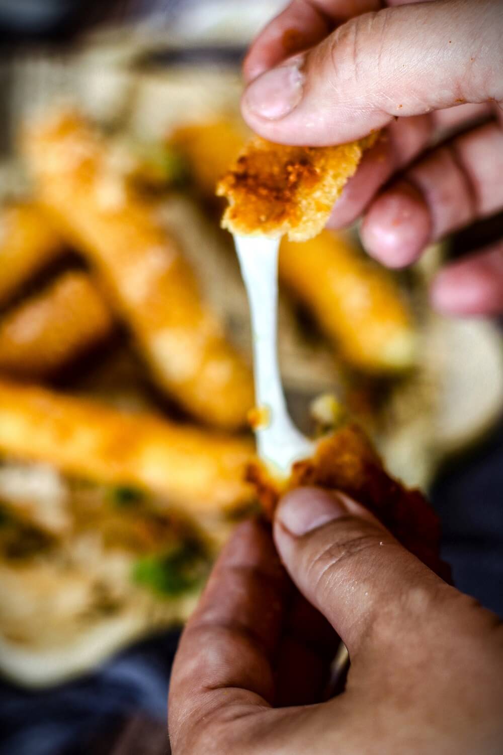 frittierte mozzarella sticks