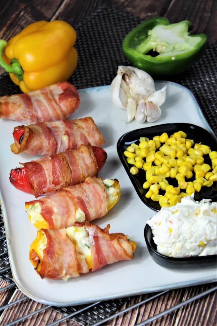 gefuellte paprika fingerfood - die frau am grill