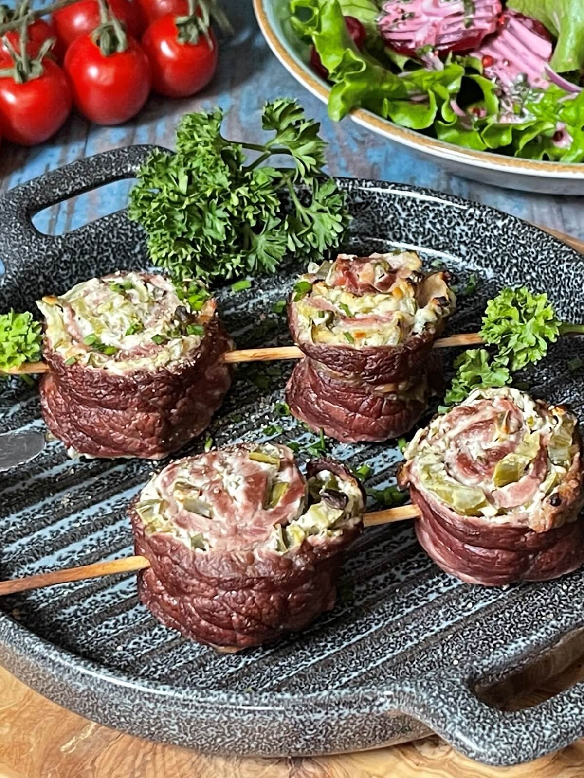 gegrillte rinderrouladen