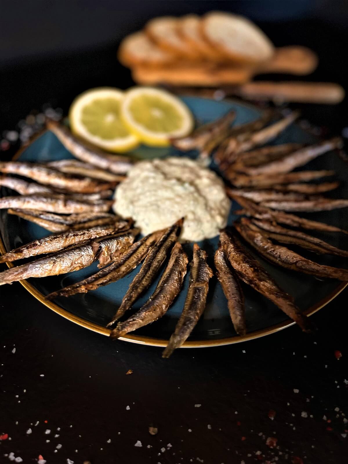 gegrillte sardinen