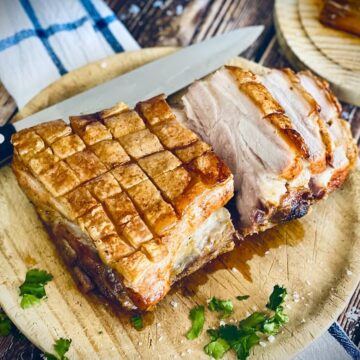 gegrillter schweinebauch im stueck