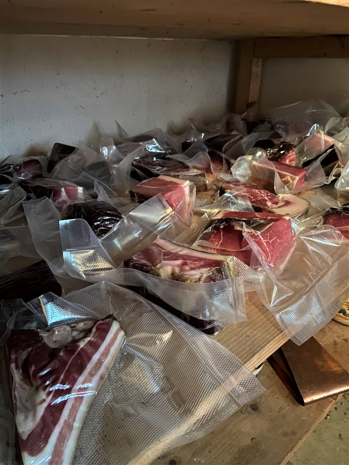 geraeuchertes fleisch im keller lagern