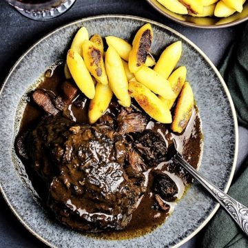 geschmorte ochsenbacken - rezept - die frau am grill