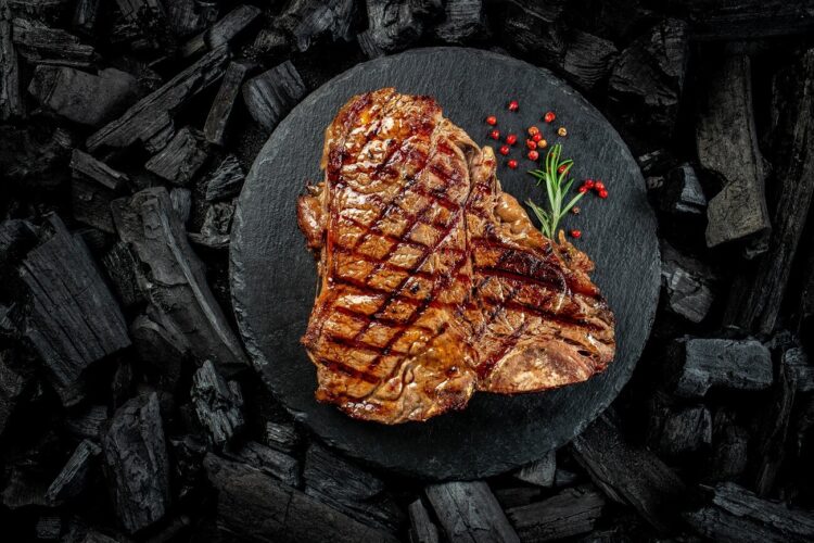 grillmuster auf steak