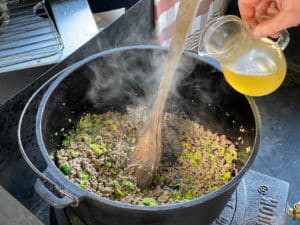 hackmasse mit bruehe abloeschen