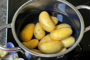 kartoffeln mit schale kochen