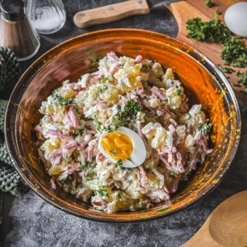 kartoffelsalat mit fleischsalat