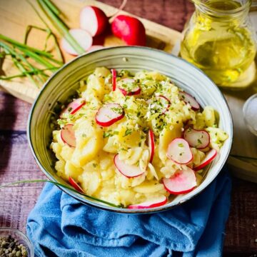 kartoffelsalat mit radieschen