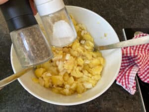 kartoffelsalat mit radieschen zubereitung schritt 10