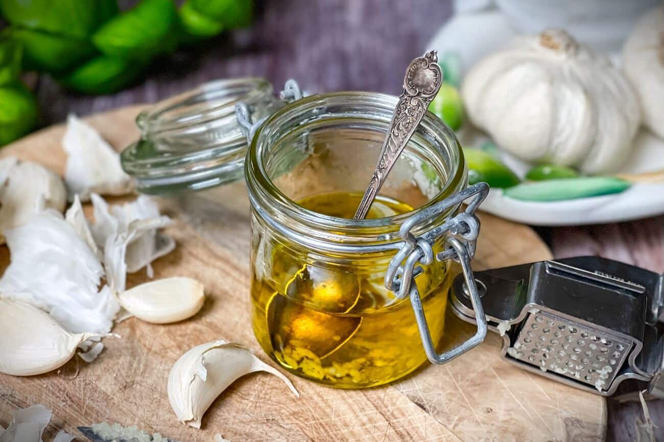 Knoblauchöl selber machen