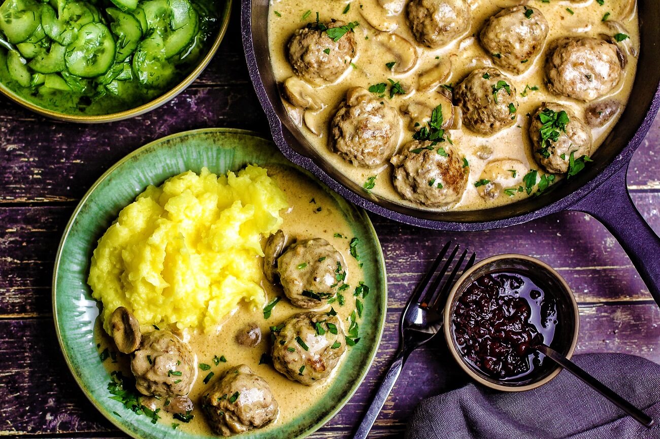 koettbullar rezept fuer schwedische hackbaellchen