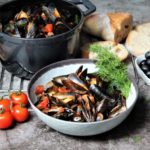 muscheln mit tomatensosse - rezept - die frau am grill
