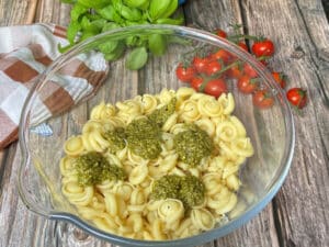 nudelsalat mit pesto schritt 9