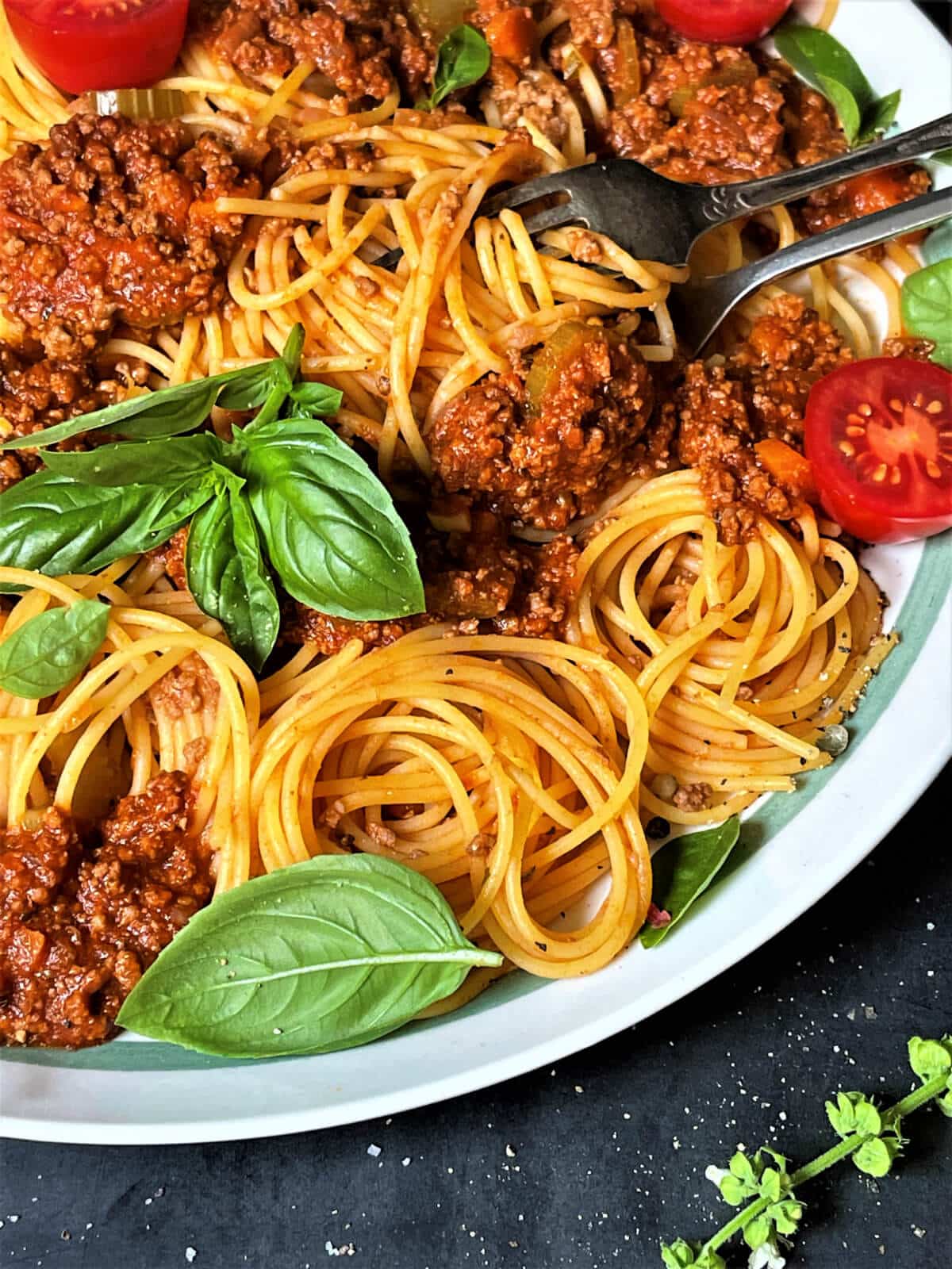 original spaghetti bolognese