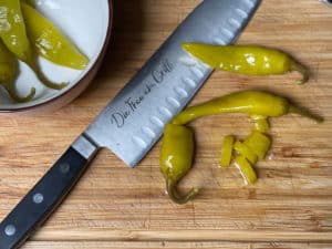 peperoni in ringe schneiden