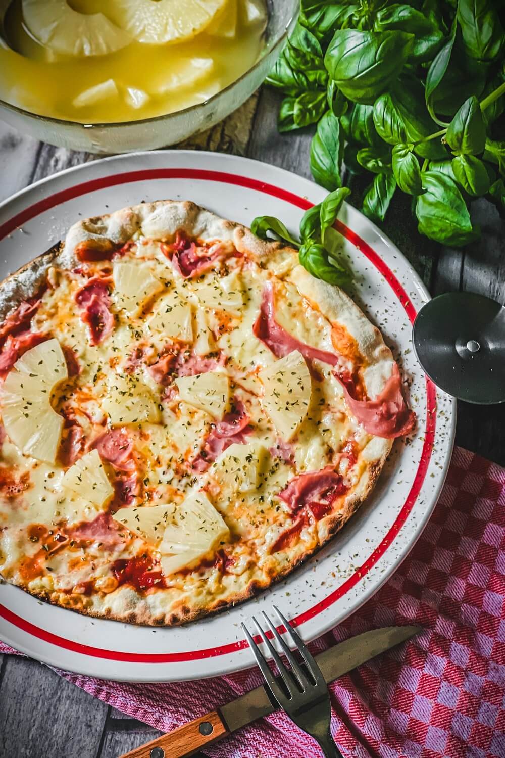 pizza schinken ananas
