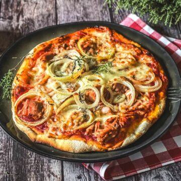pizza tonno