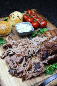 pulled pork aus dem backofen - die frau am grill