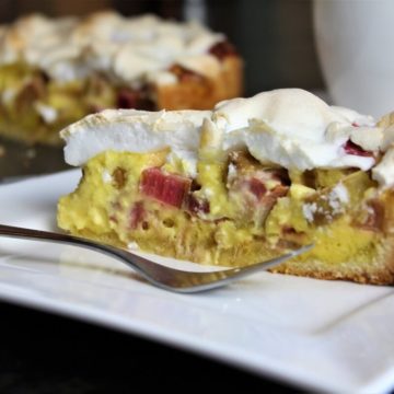 rhabarberkuchen mit Baiser rezept