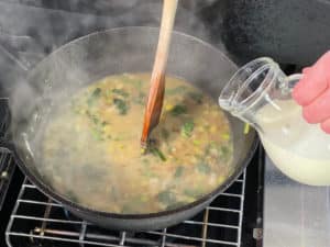 sahne in wikingertopf so&szlig;e geben