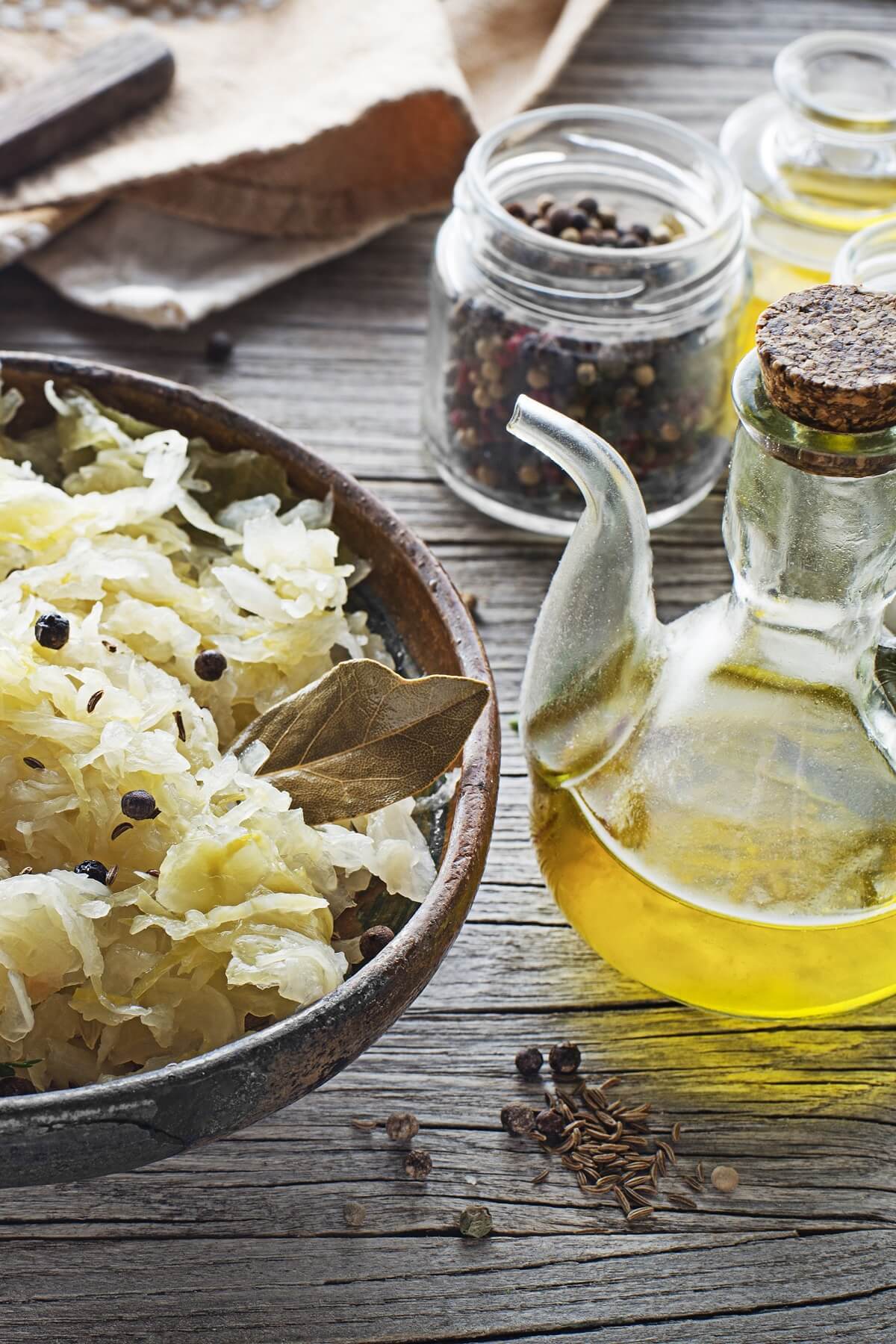 sauerkraut in schuessel
