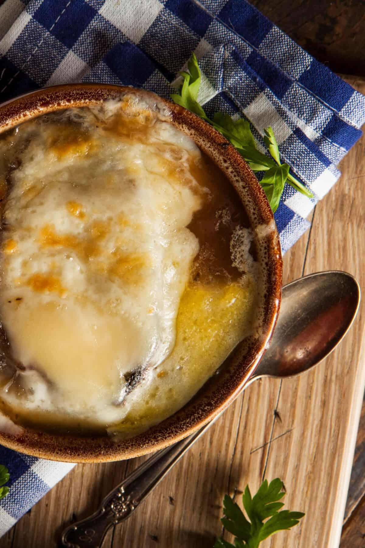 schnelle franzoesische zwiebelsuppe