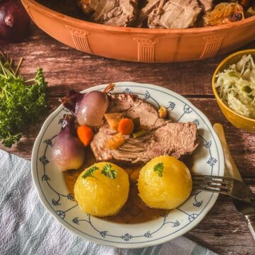 schweinebraten roemertopf
