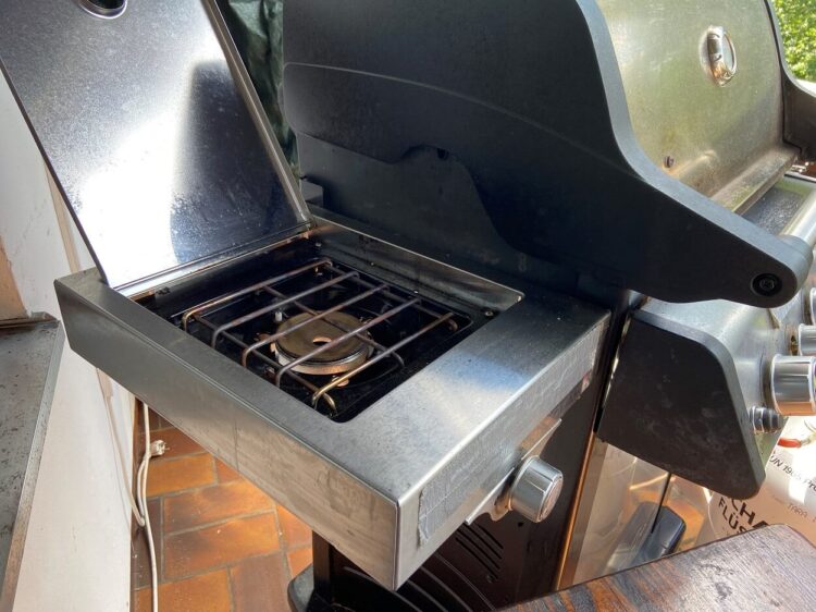 seitenbrenner gasgrill